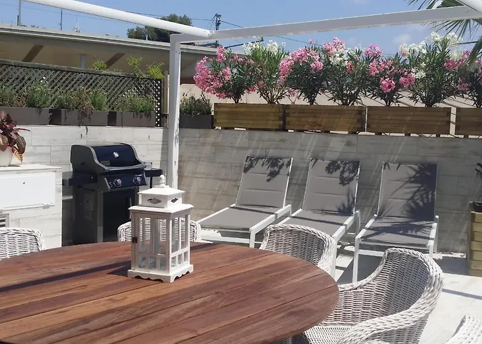 Apartment Spaces Mediterranean 4 Bedroom