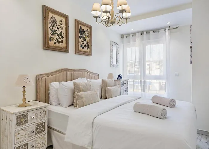 Spaces Mediterranean 4 Bedroom Apartment