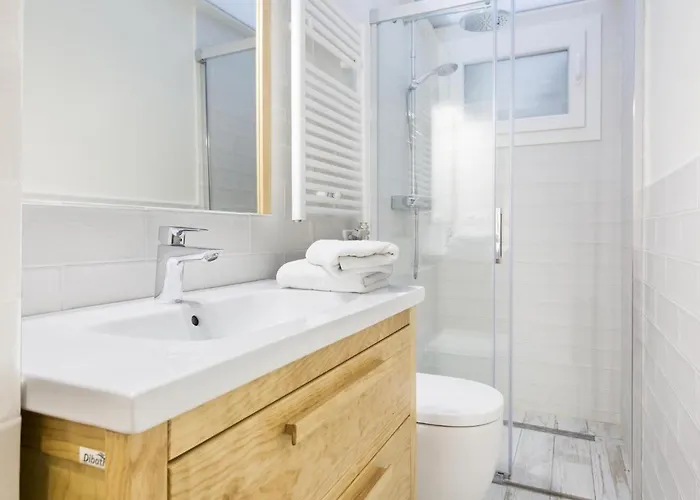 Spaces Mediterranean 4 Bedroom Apartment